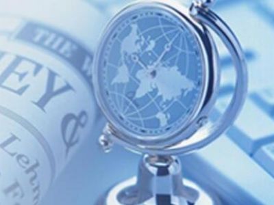 輸送機所有軸和滾筒都應找平